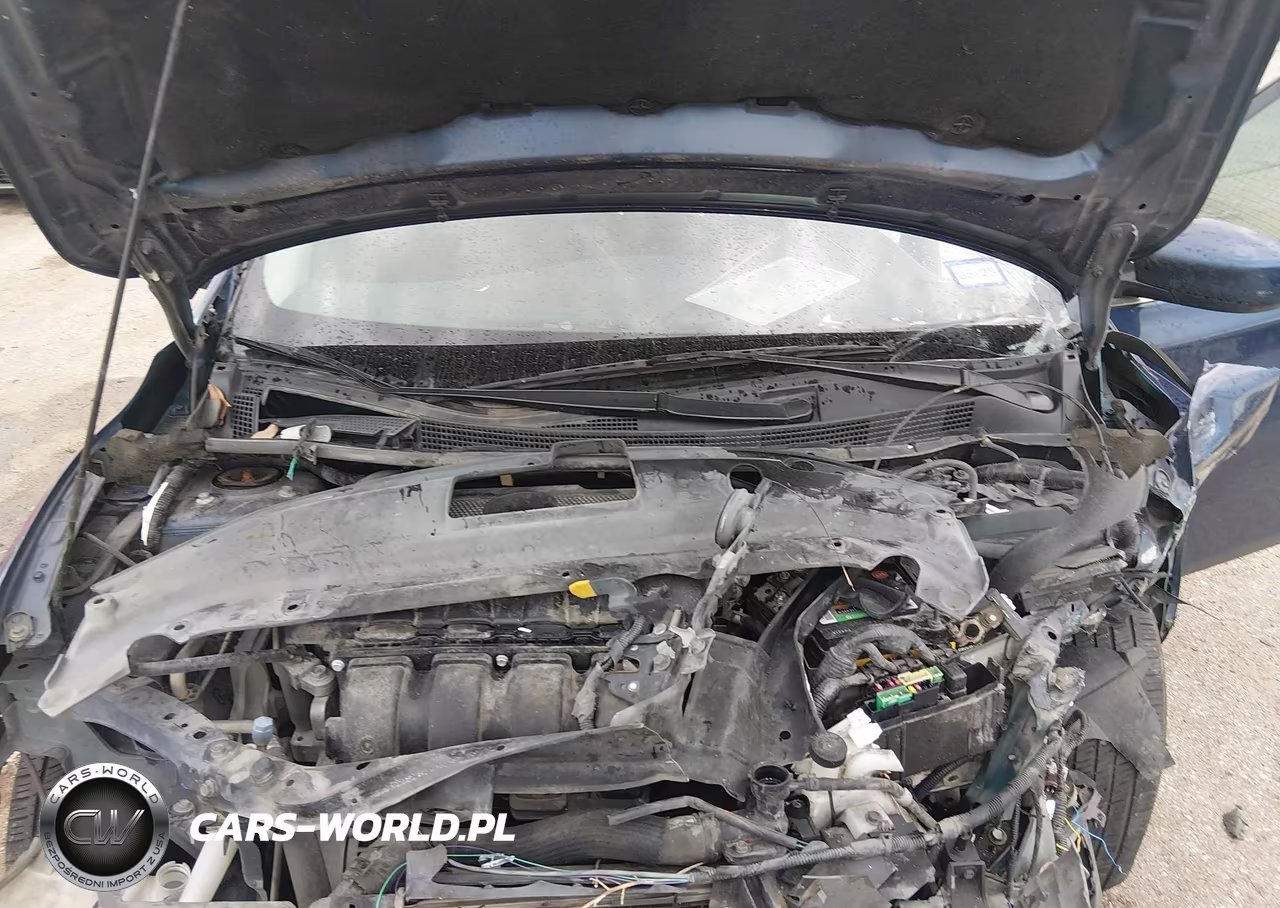 2019 Nissan Sentra S VIN:3N1AB7AP4KY349354 - 10