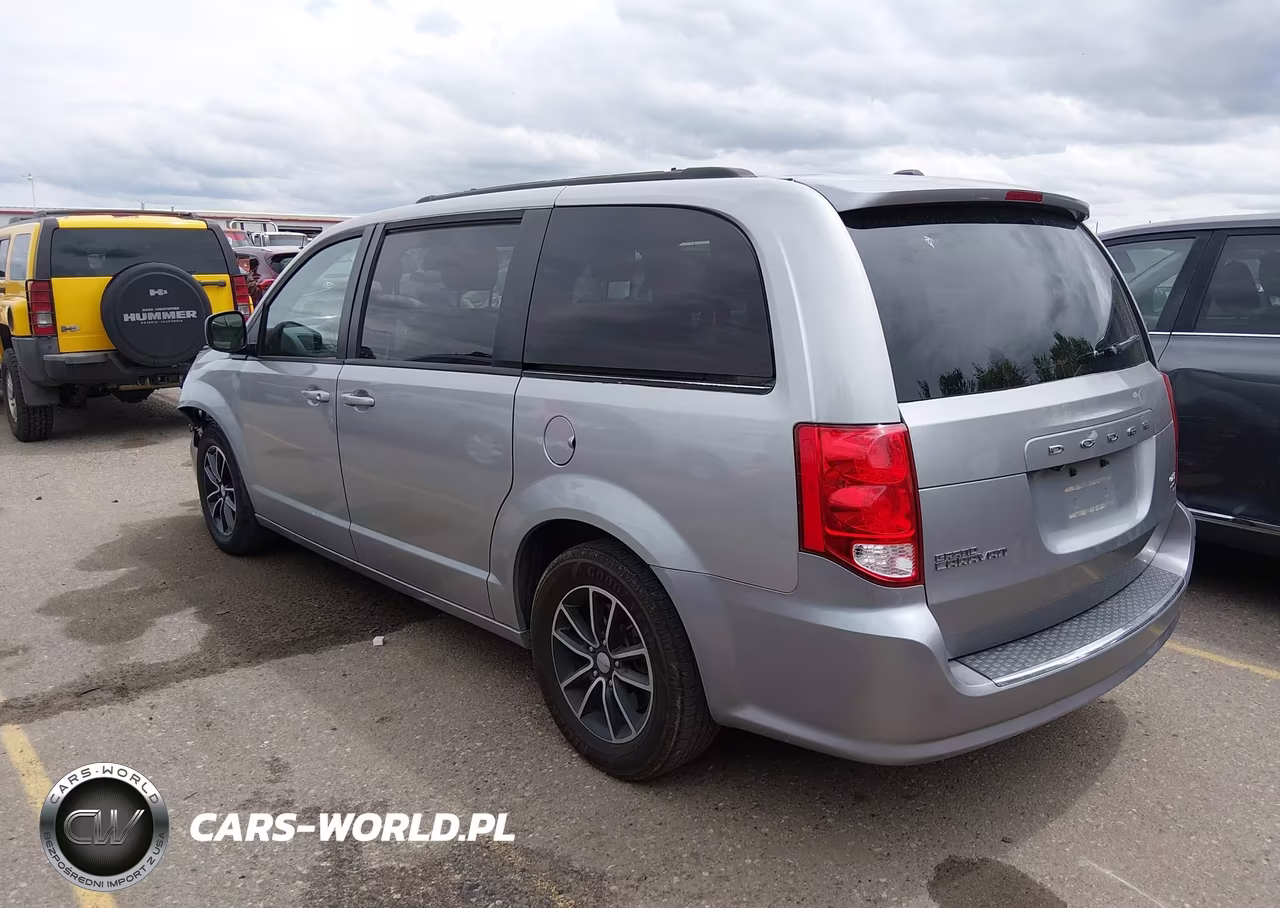 2018 Dodge Grand Caravan Gt VIN:2C4RDGEG0JR282495 - 3