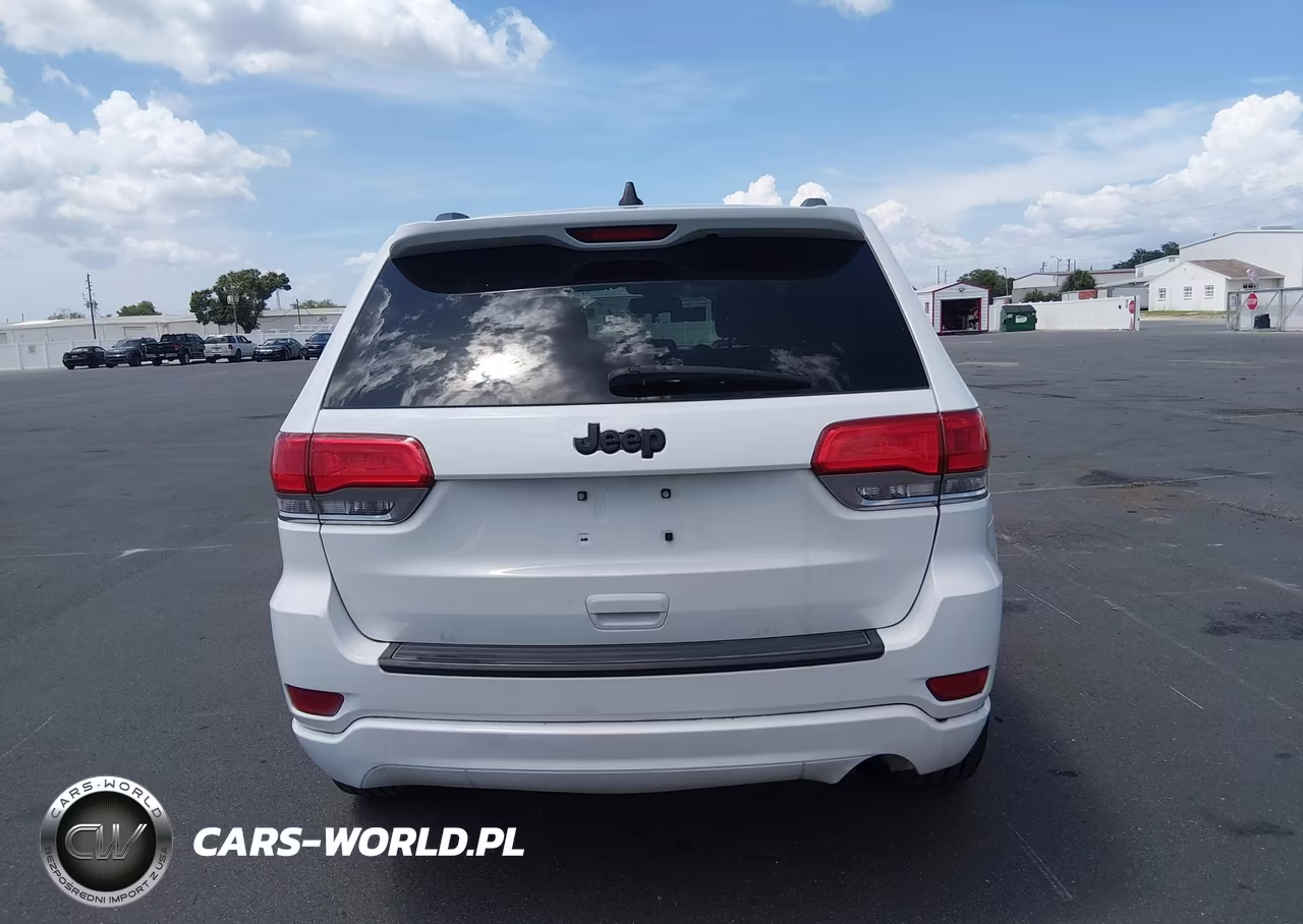 2014 Jeep Grand Cherokee Laredo VIN:1C4RJEAG2EC460814 - 15