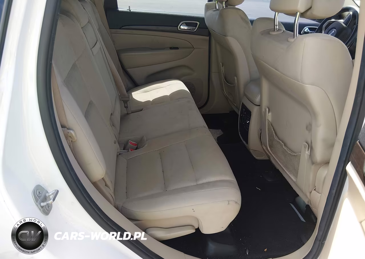 2014 Jeep Grand Cherokee Laredo VIN:1C4RJEAG2EC460814 - 8