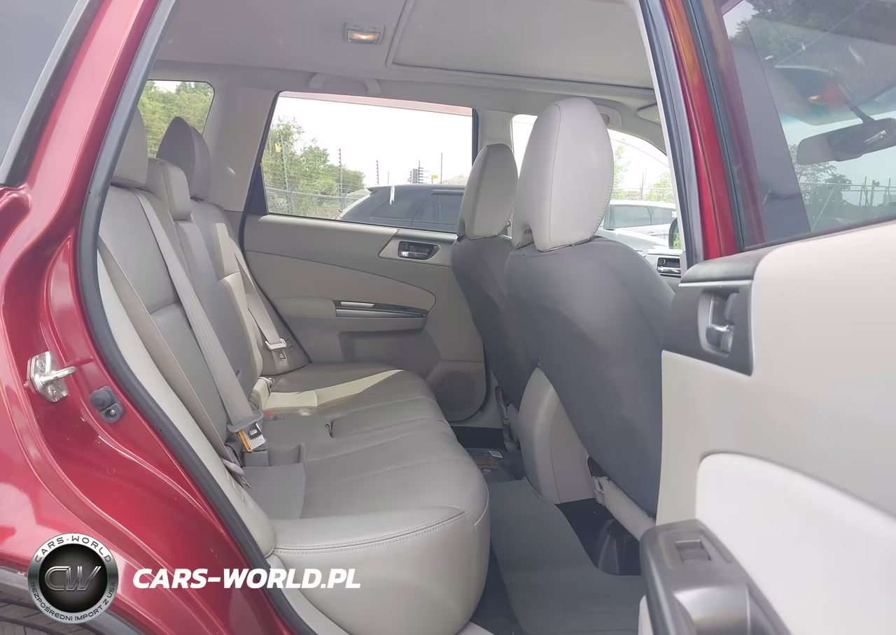 2012 Subaru Forester 2.5X Touring VIN:JF2SHBGC7CH409715 - 8