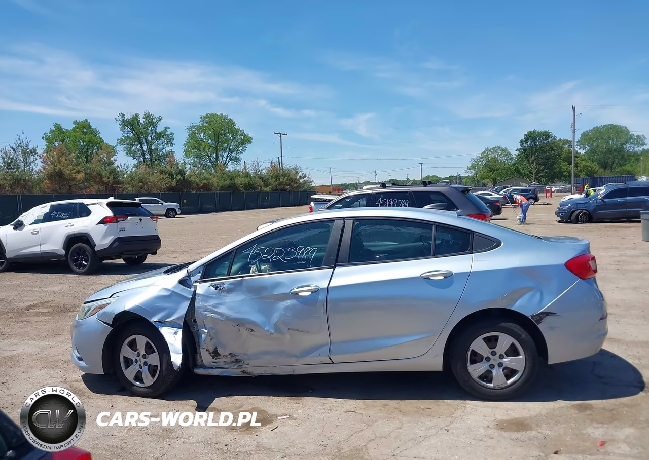 2018 Chevrolet Cruze Ls Auto VIN:1G1BC5SM3J7139263 - 15