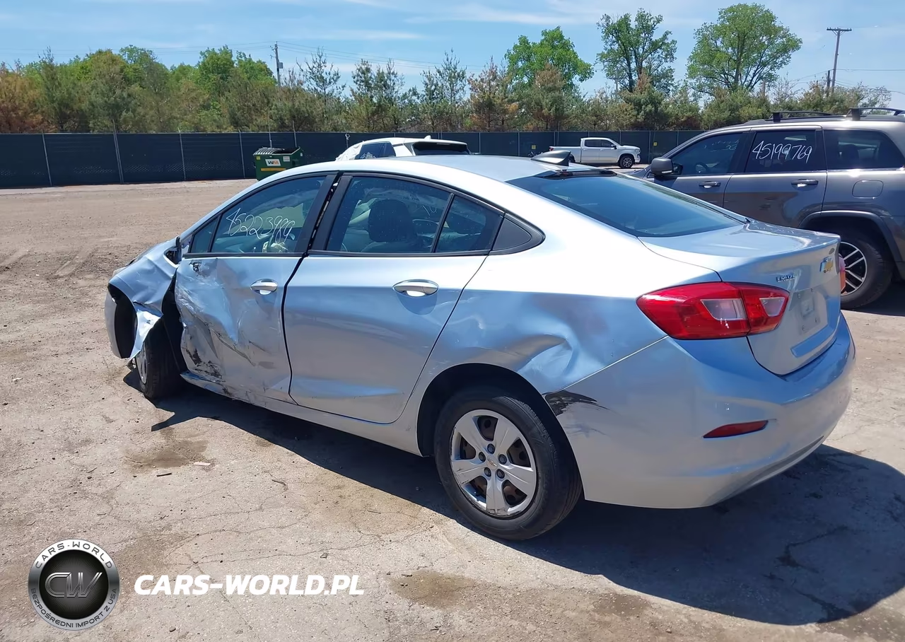 2018 Chevrolet Cruze Ls Auto VIN:1G1BC5SM3J7139263 - 3