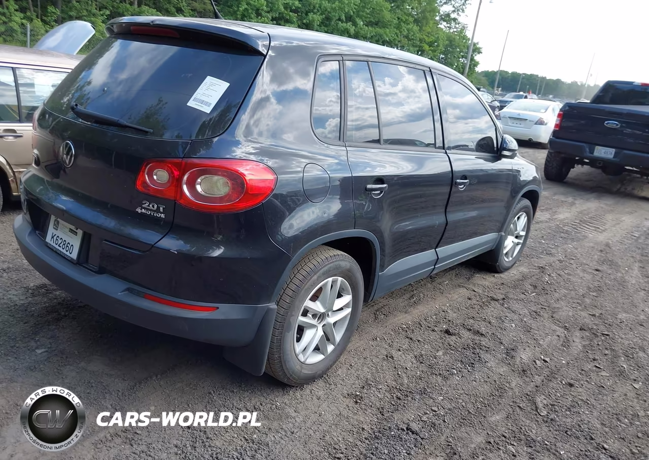 2011 Volkswagen Tiguan S VIN:WVGBV7AX1BW527636 - 4