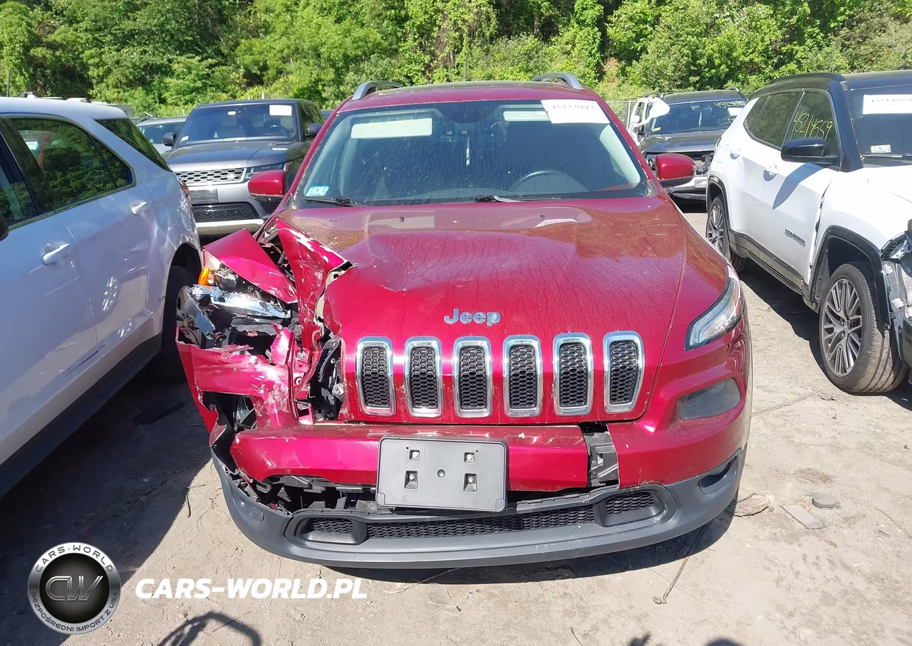 2016 Jeep Cherokee Latitude VIN:1C4PJMCBXGW111789 - 12