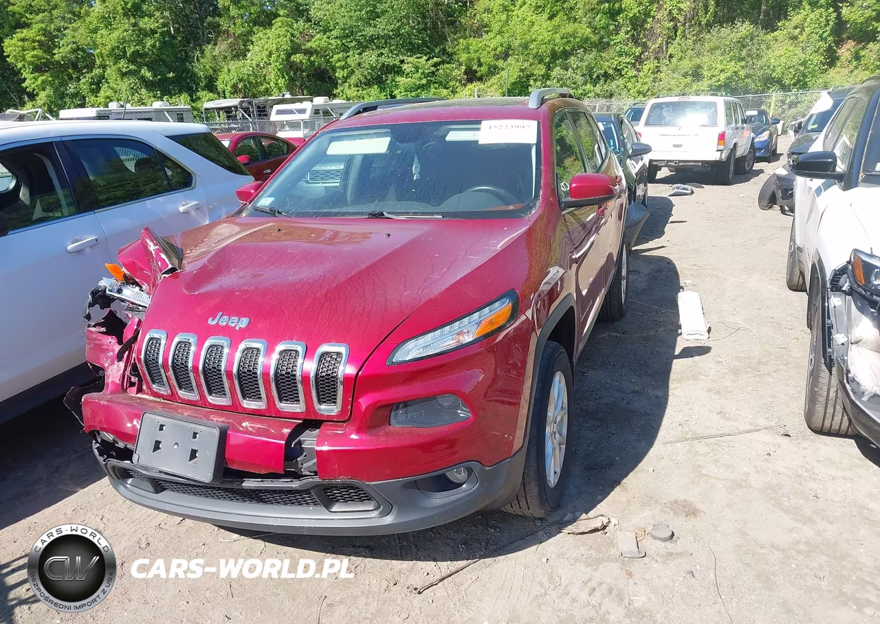 2016 Jeep Cherokee Latitude VIN:1C4PJMCBXGW111789 - 2