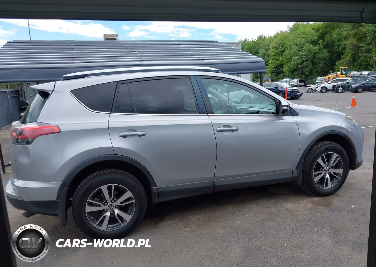 2016 Toyota Rav4 Xle VIN:2T3RFREV5GW469296 - 14