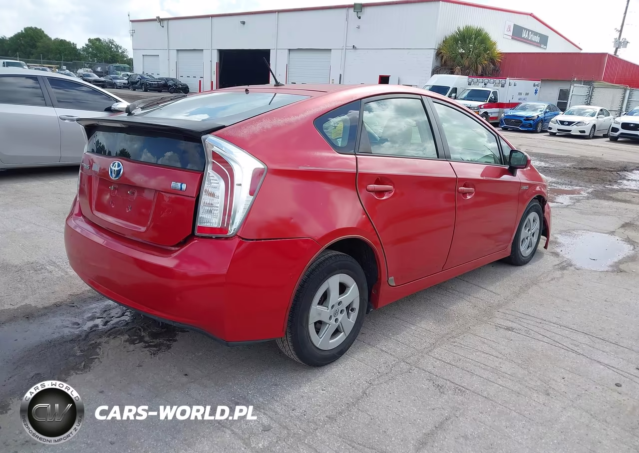 2012 Toyota Prius Two VIN:JTDKN3DU7C5458697 - 4
