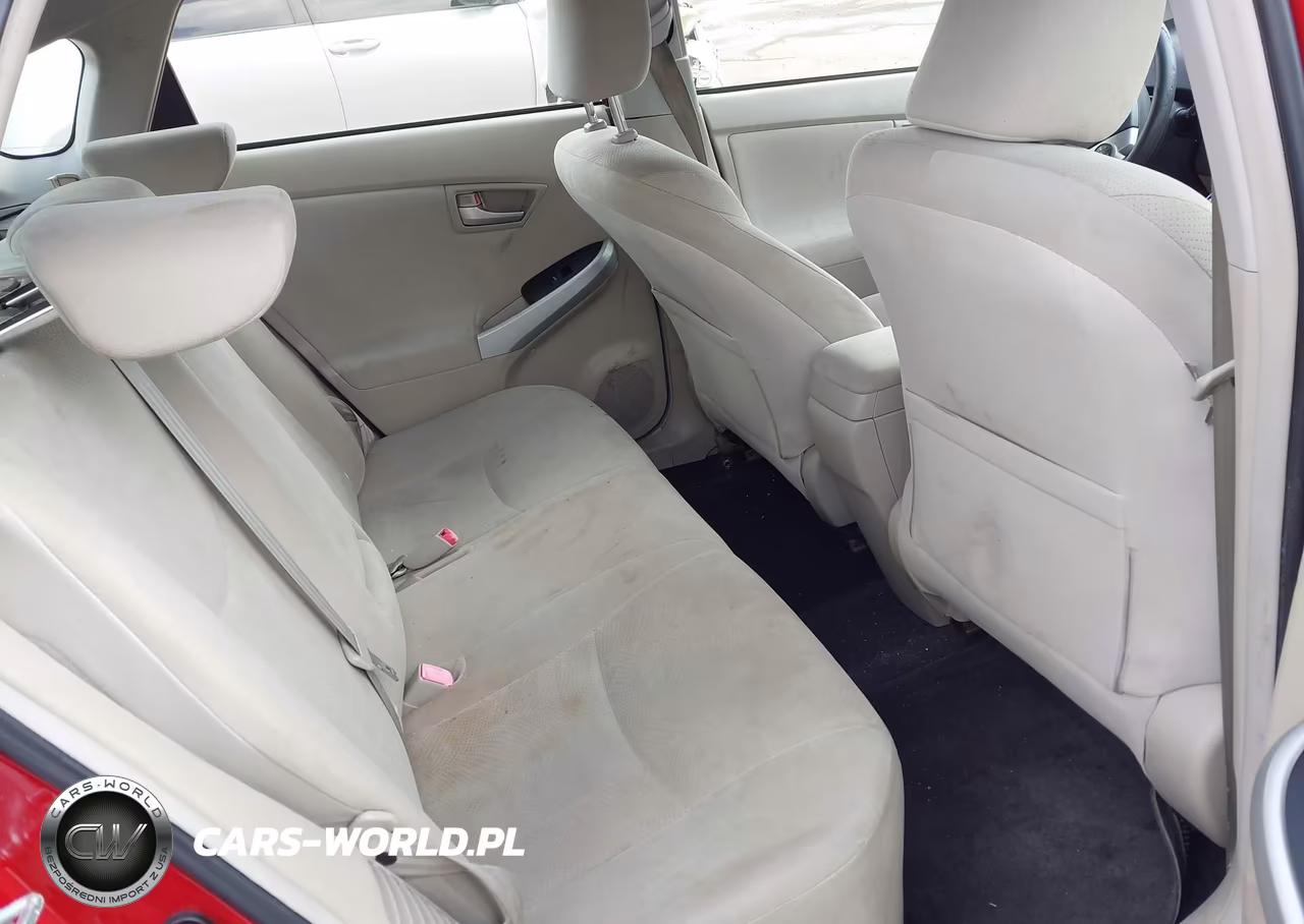 2012 Toyota Prius Two VIN:JTDKN3DU7C5458697 - 8