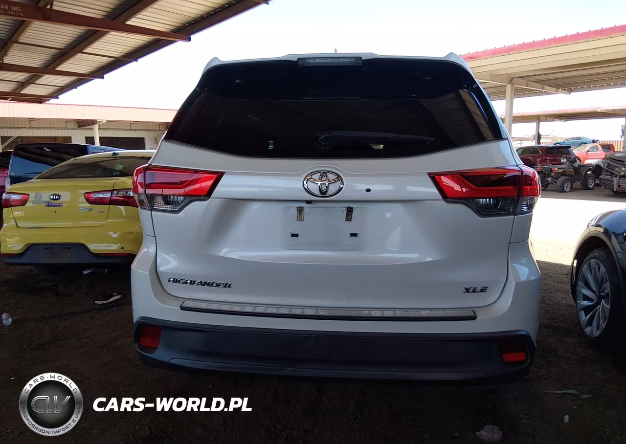 2017 Toyota Highlander Xle VIN:5TDKZRFH4HS525992 - 16