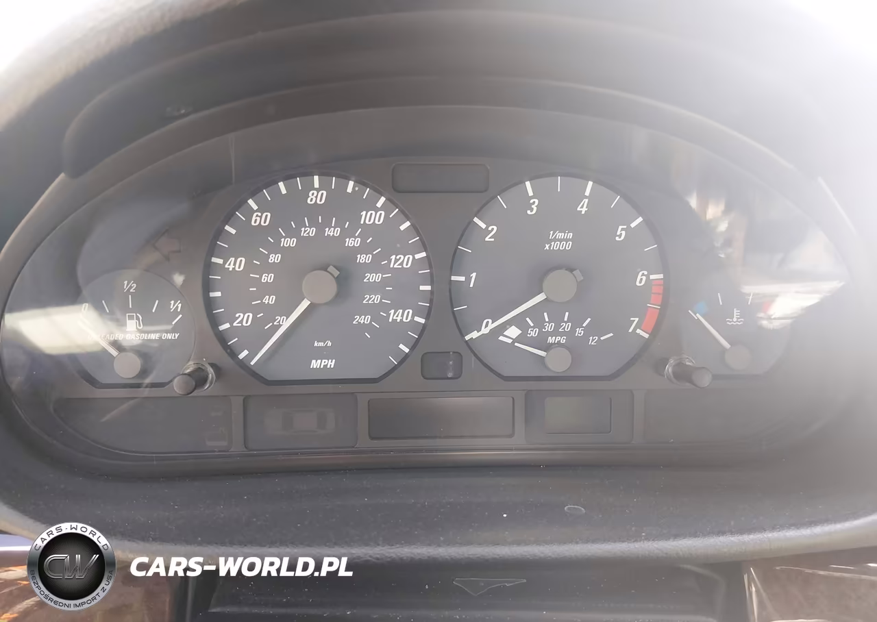 2001 BMW 325Ci VIN:WBABS33421JY54175 - 7