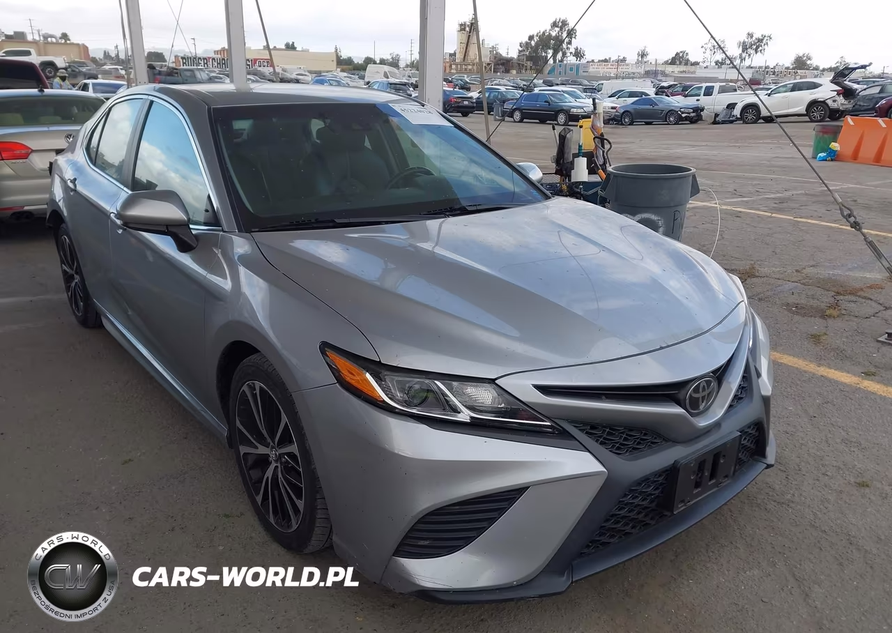 2018 Toyota Camry Se VIN:4T1B11HKXJU119150 - 1