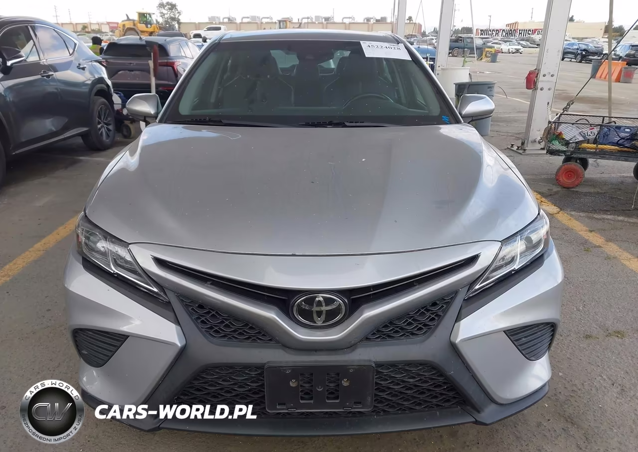 2018 Toyota Camry Se VIN:4T1B11HKXJU119150 - 12