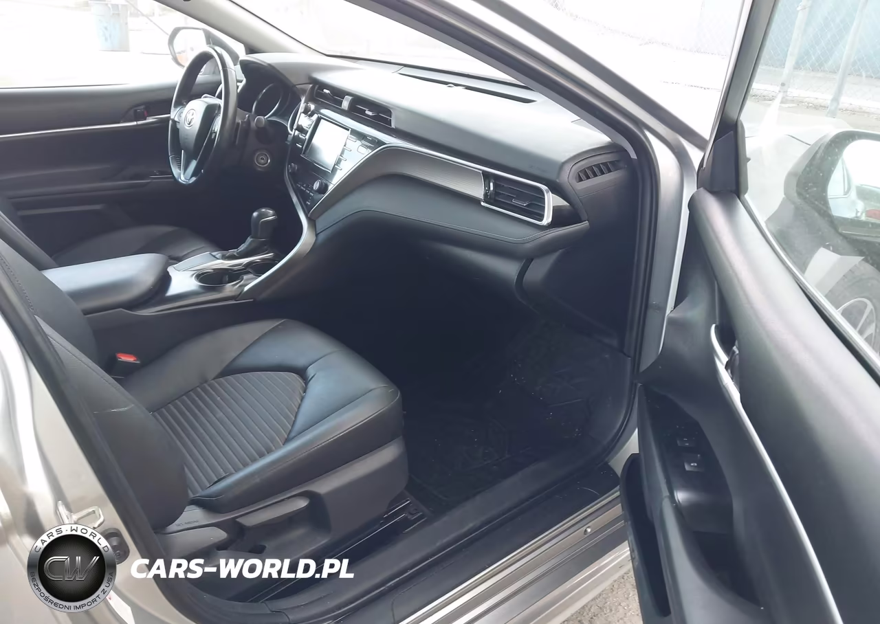 2018 Toyota Camry Se VIN:4T1B11HKXJU119150 - 5