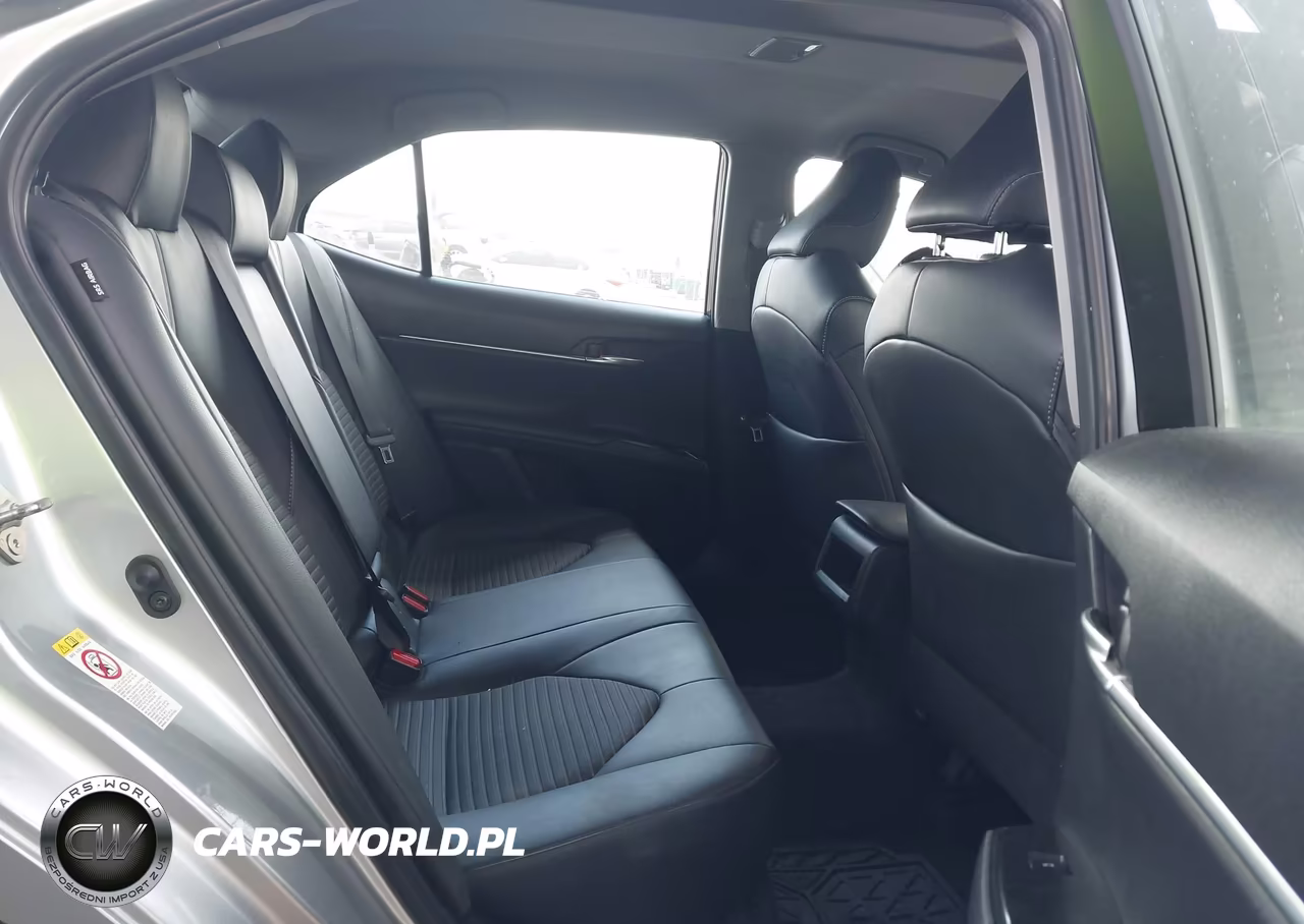 2018 Toyota Camry Se VIN:4T1B11HKXJU119150 - 8