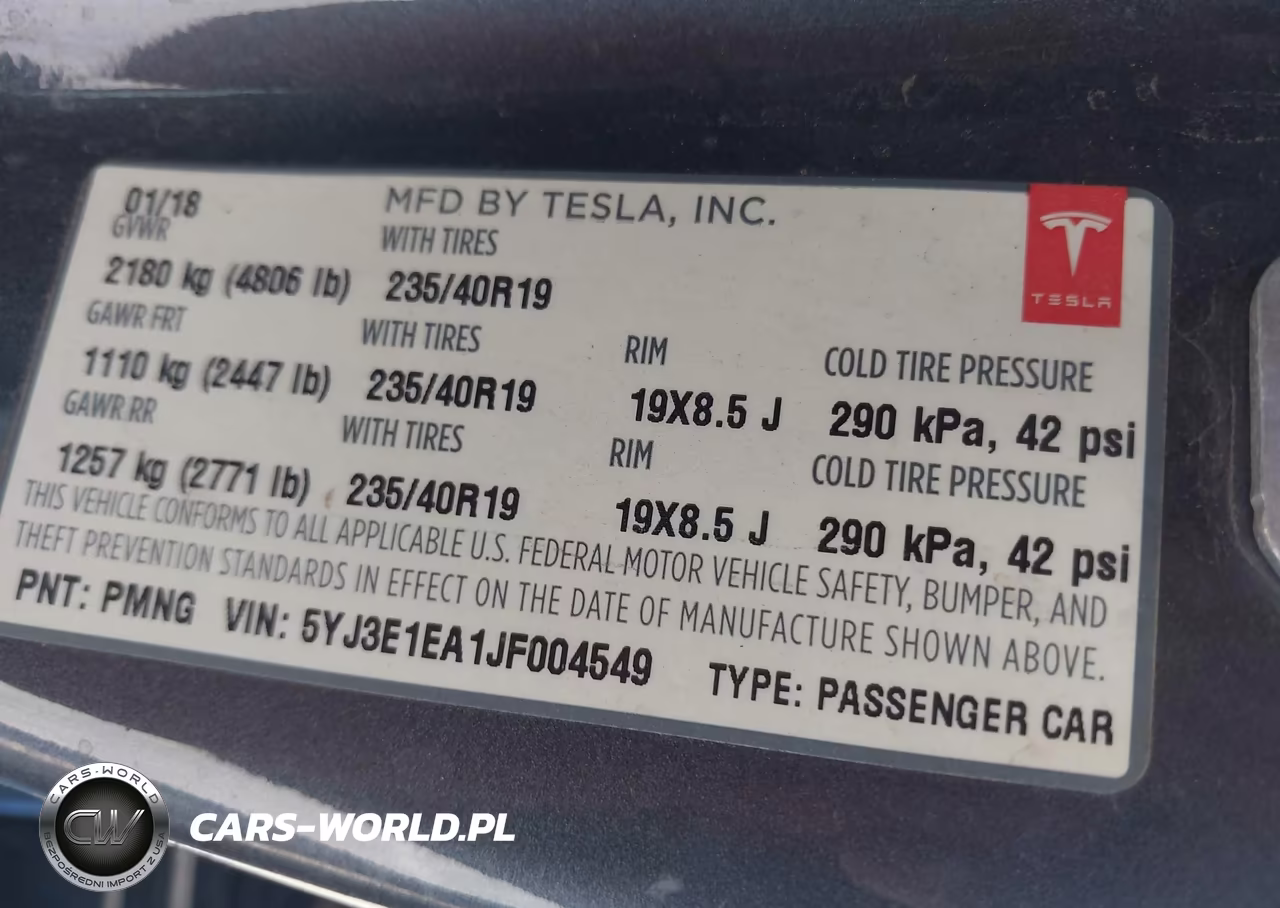 2018 Tesla Model 3 Long Range-Mid Range VIN:5YJ3E1EA1JF004549 - 9
