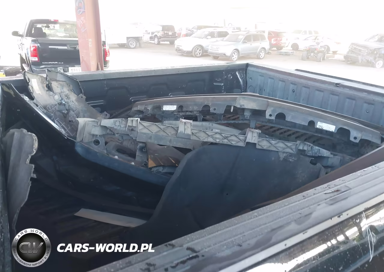 2019 Chevrolet Silverado 1500 Custom Trail Boss VIN:1GCPYCEF4KZ342815 - 12