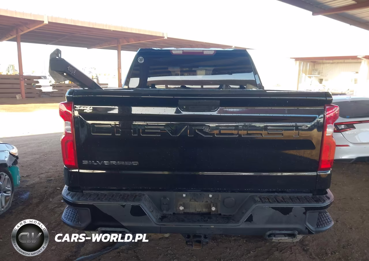 2019 Chevrolet Silverado 1500 Custom Trail Boss VIN:1GCPYCEF4KZ342815 - 17