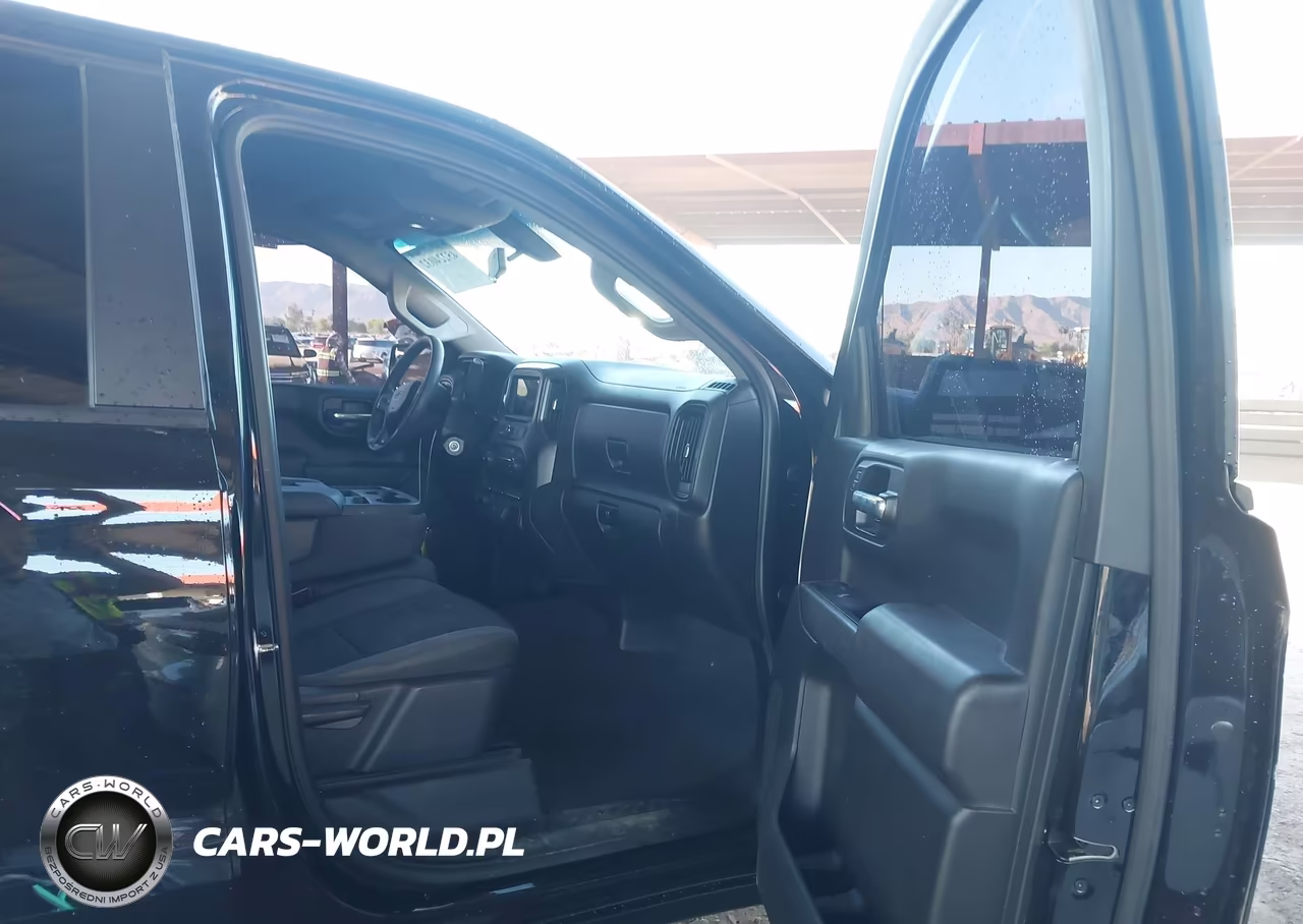 2019 Chevrolet Silverado 1500 Custom Trail Boss VIN:1GCPYCEF4KZ342815 - 5