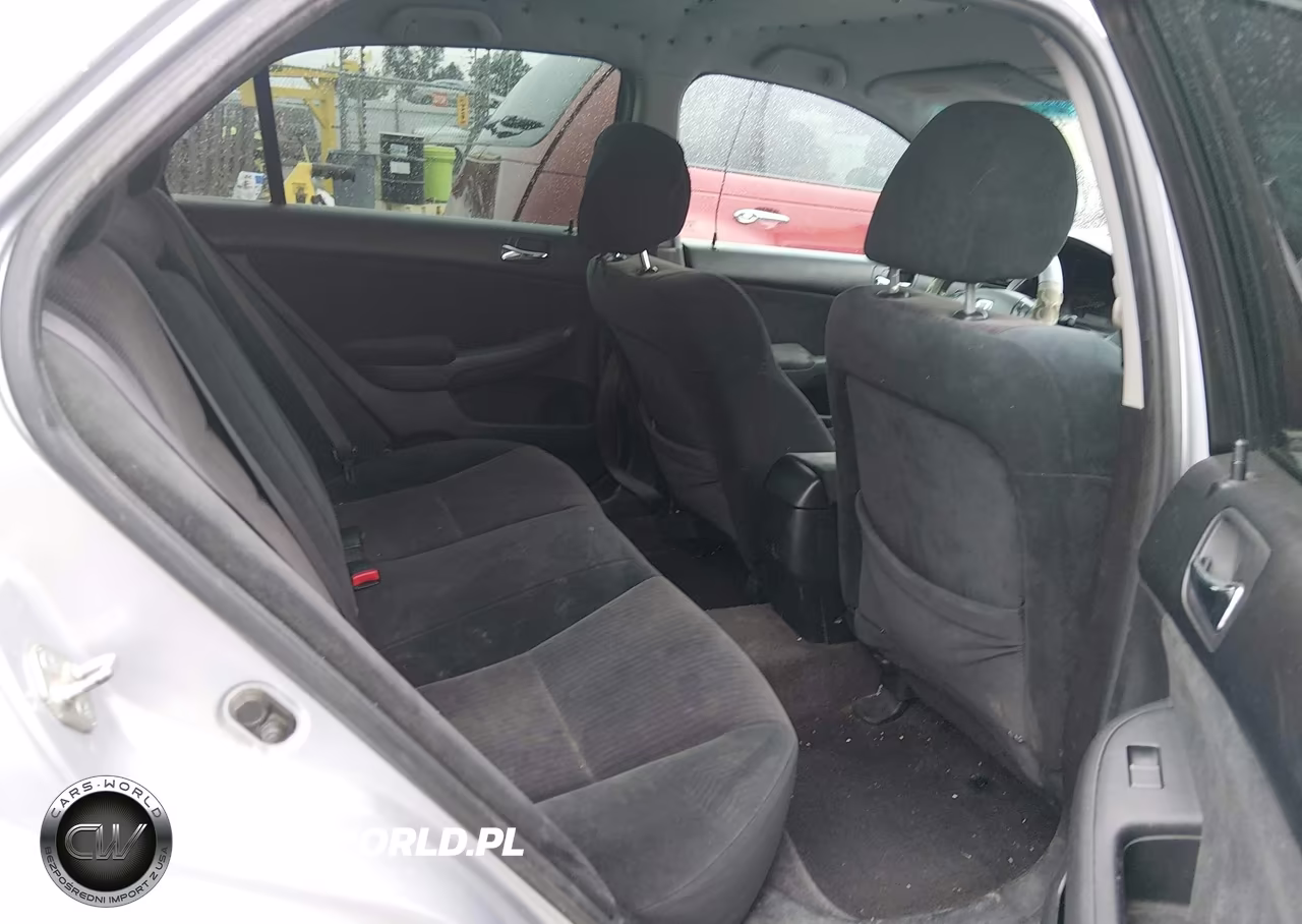 2004 Honda Accord 3.0 Lx VIN:1HGCM66324A083860 - 8