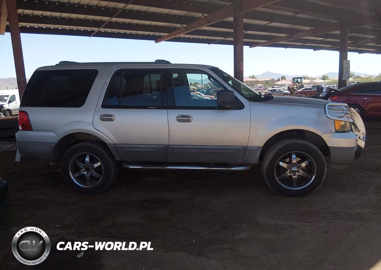 2003 Ford Expedition Xlt VIN:1FMPU16L93LB14507 - 12