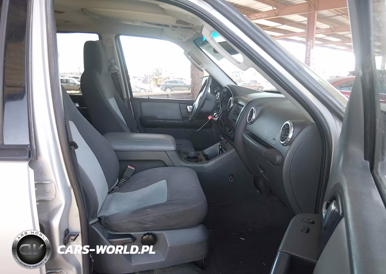 2003 Ford Expedition Xlt VIN:1FMPU16L93LB14507 - 5