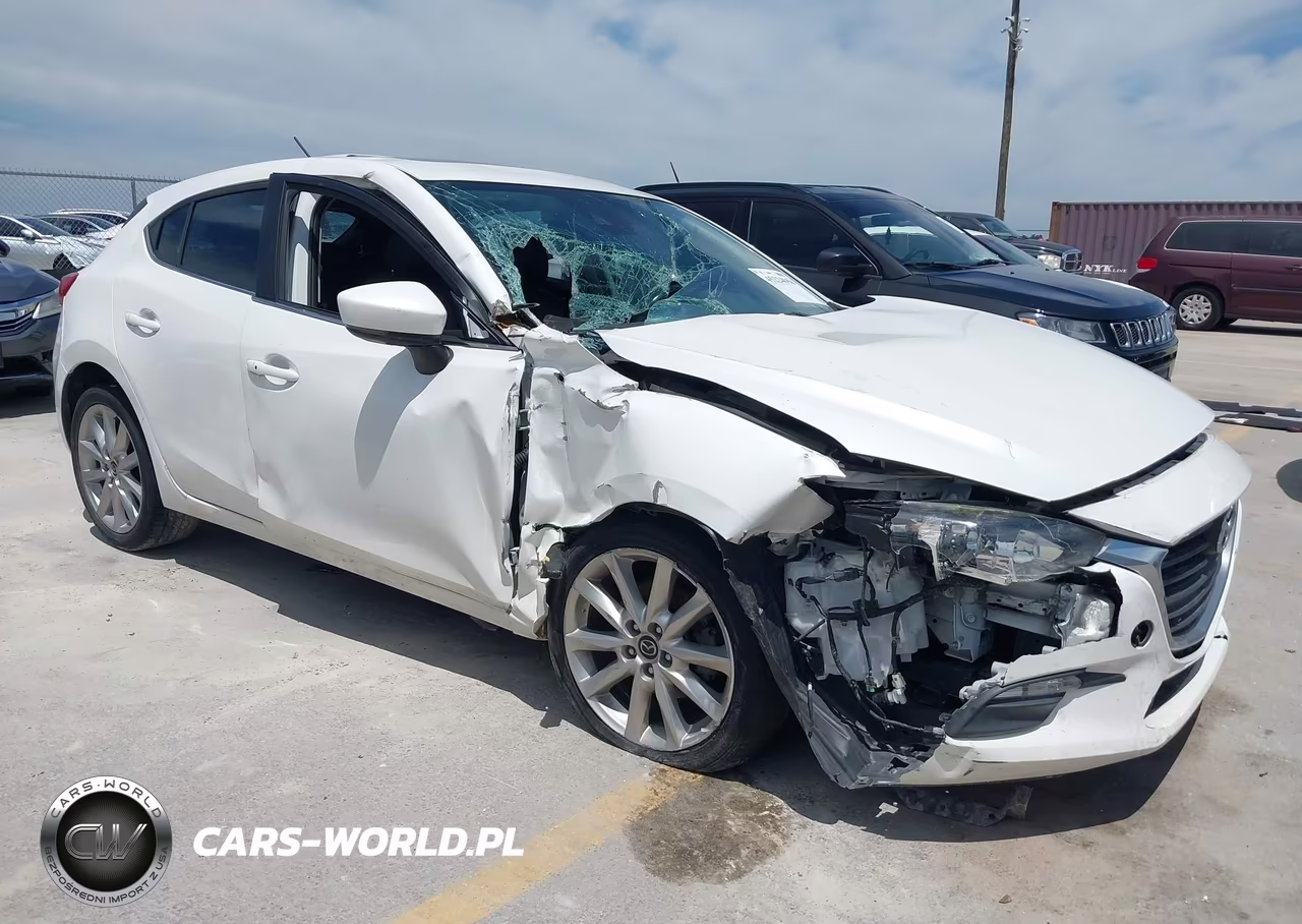 2017 Mazda Mazda3 Touring 2.5 – zdjęcie 1 z 16