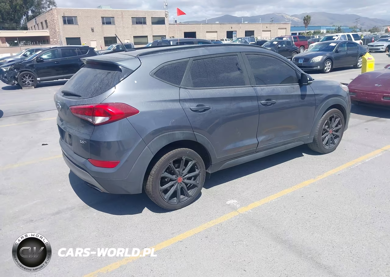 2017 Hyundai Tucson Night VIN:KM8J33A23HU488051 - 4