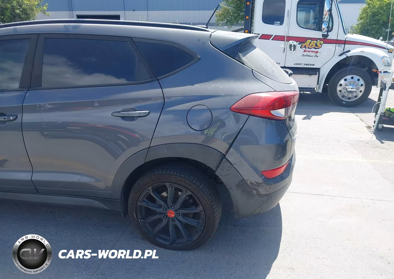2017 Hyundai Tucson Night VIN:KM8J33A23HU488051 - 6