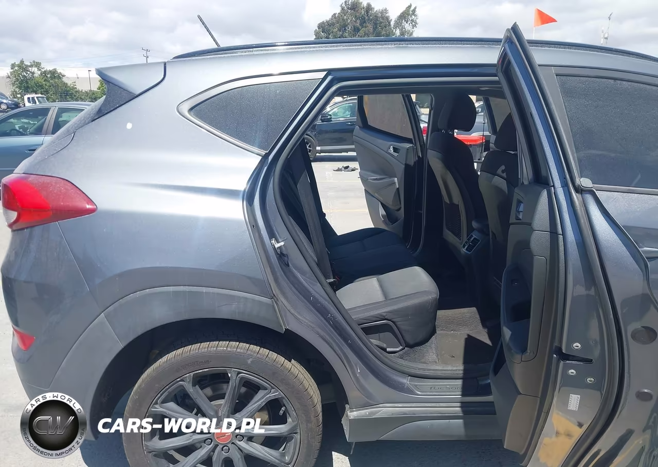 2017 Hyundai Tucson Night VIN:KM8J33A23HU488051 - 8