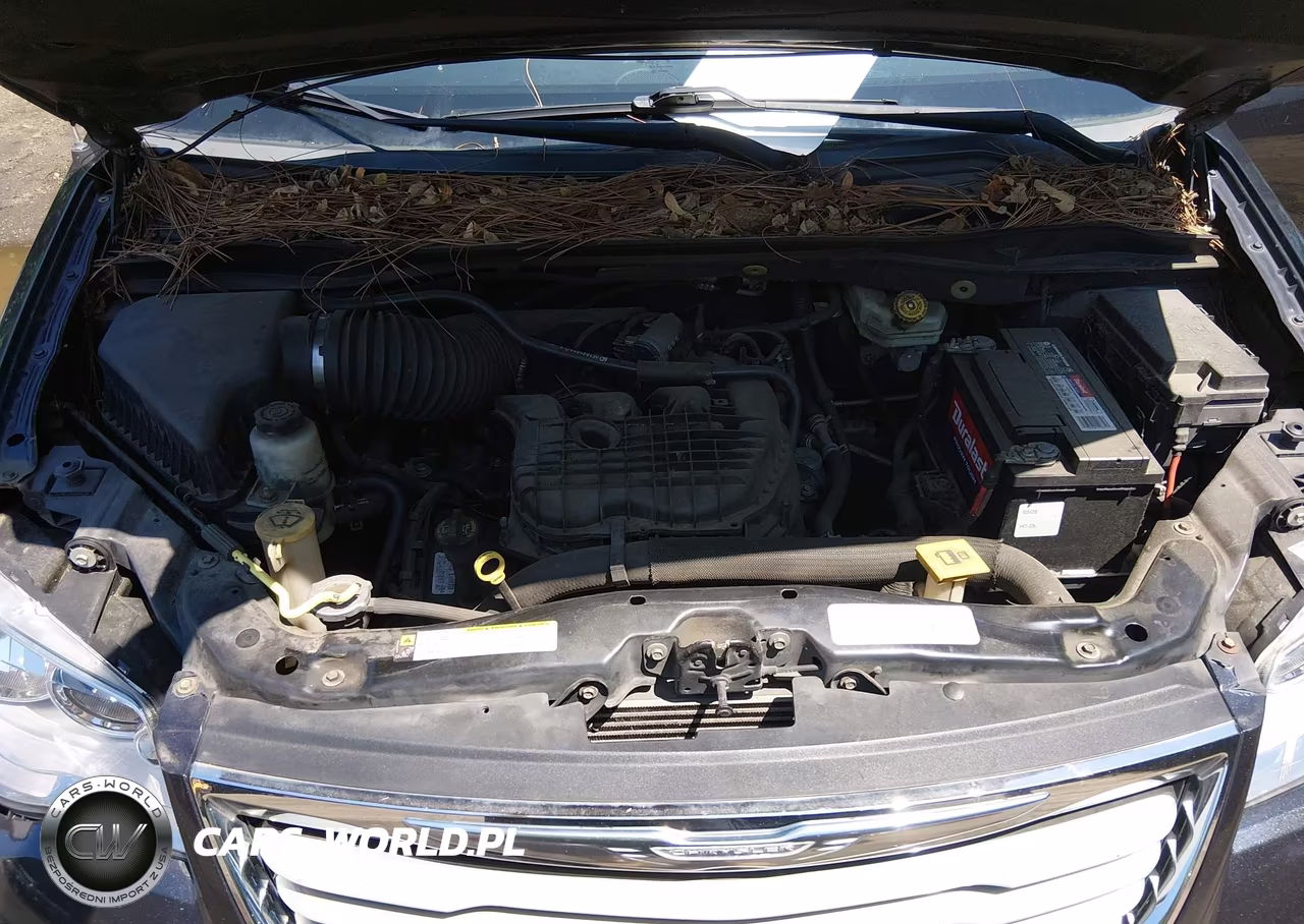 2013 Chrysler Town & Country Touring VIN:2C4RC1BG6DR691335 - 10
