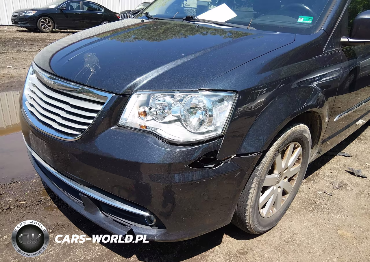 2013 Chrysler Town & Country Touring VIN:2C4RC1BG6DR691335 - 6