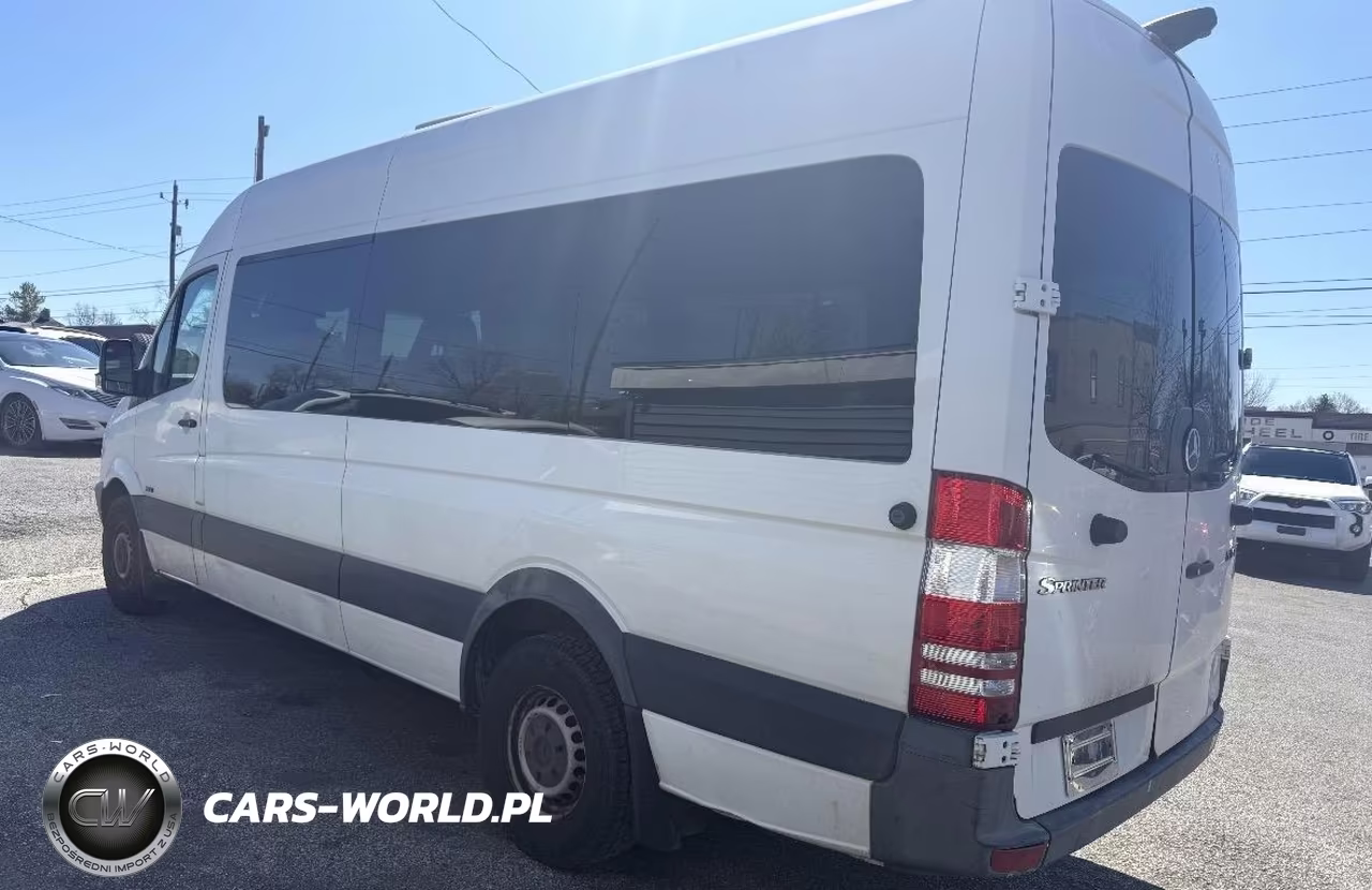 2011 Mercedes-Benz Sprinter 2500 High Roof VIN:WDZPE8CC2B5597890 - 3