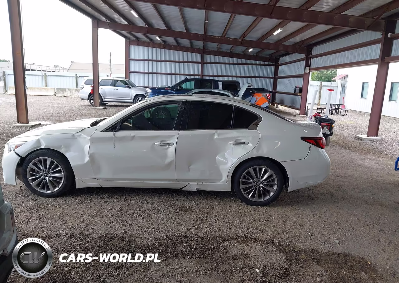 2018 Infiniti Q50 3.0T Luxe VIN:JN1EV7AP0JM350768 - 15