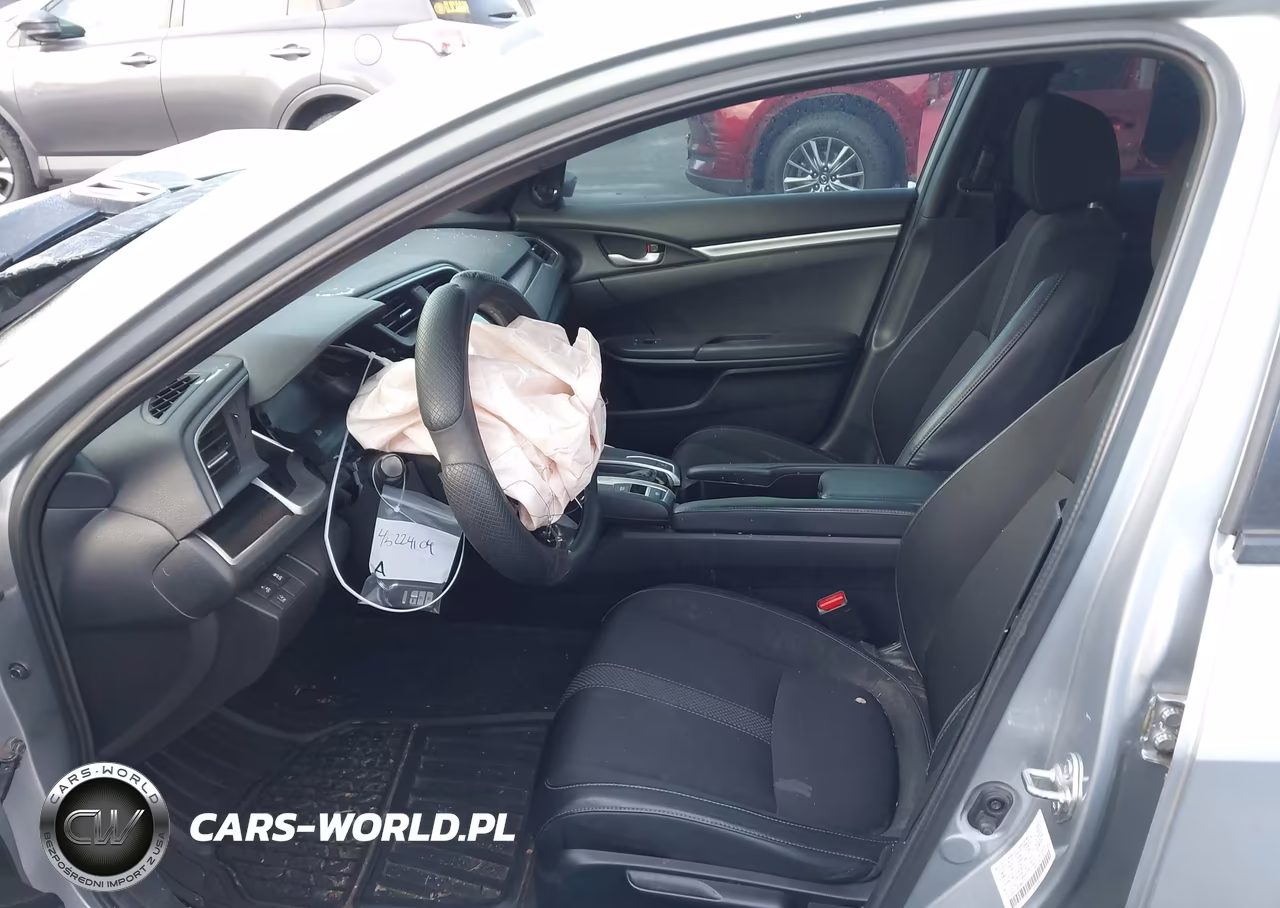2019 Honda Civic Sport VIN:2HGFC2F88KH501177 - 5