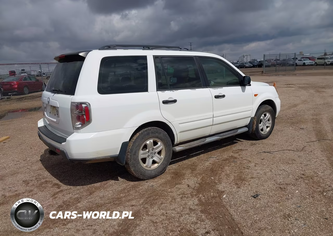 2007 Honda Pilot Lx VIN:5FNYF28137B020572 - 4