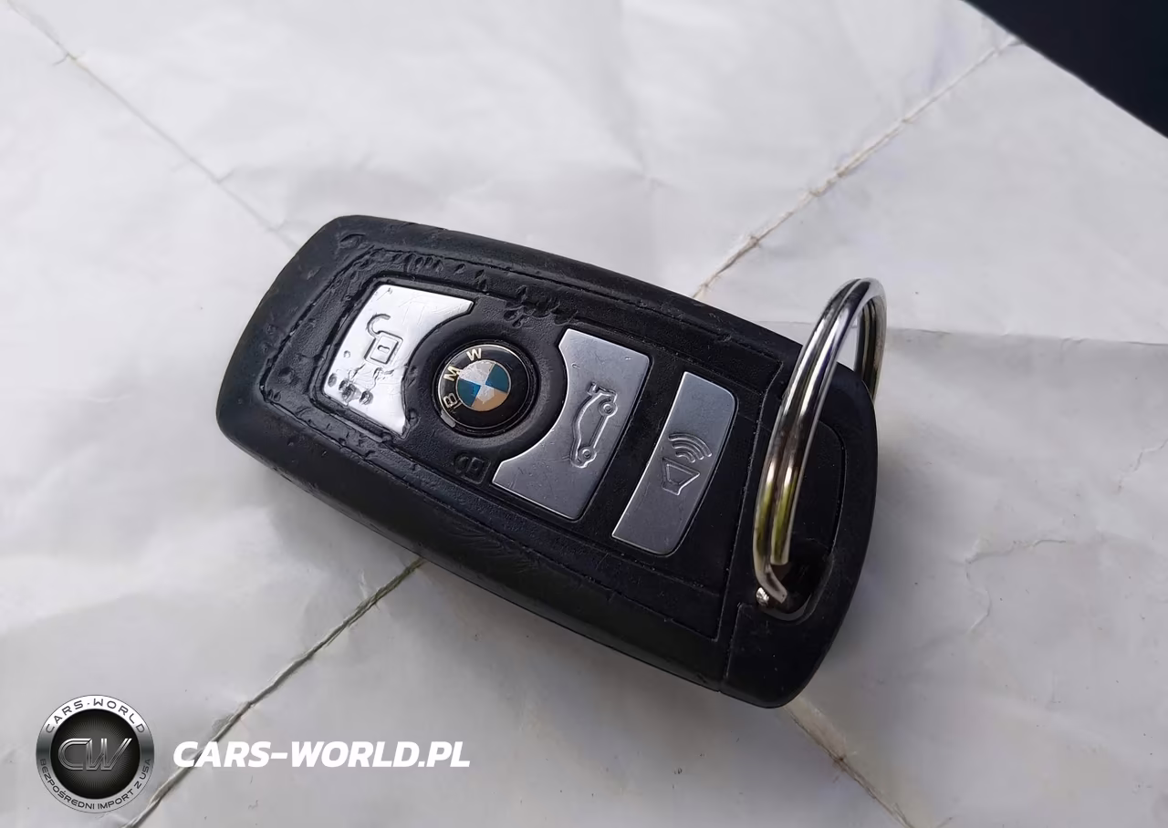 2012 BMW 528I VIN:WBAXG5C54CDW24330 - 11
