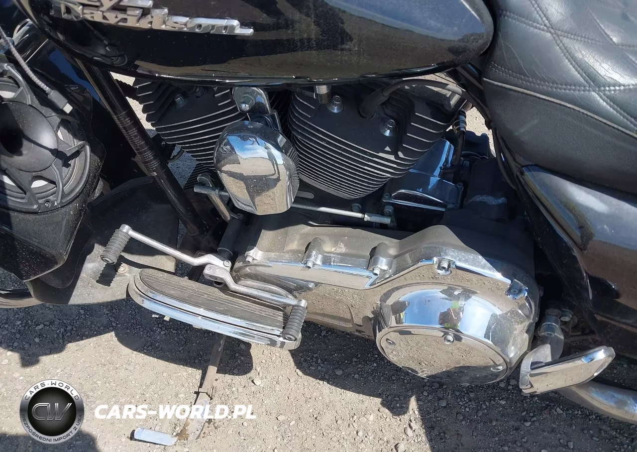 2009 Harley-Davidson Flhx VIN:1HD1KB41X9Y671850 - 9