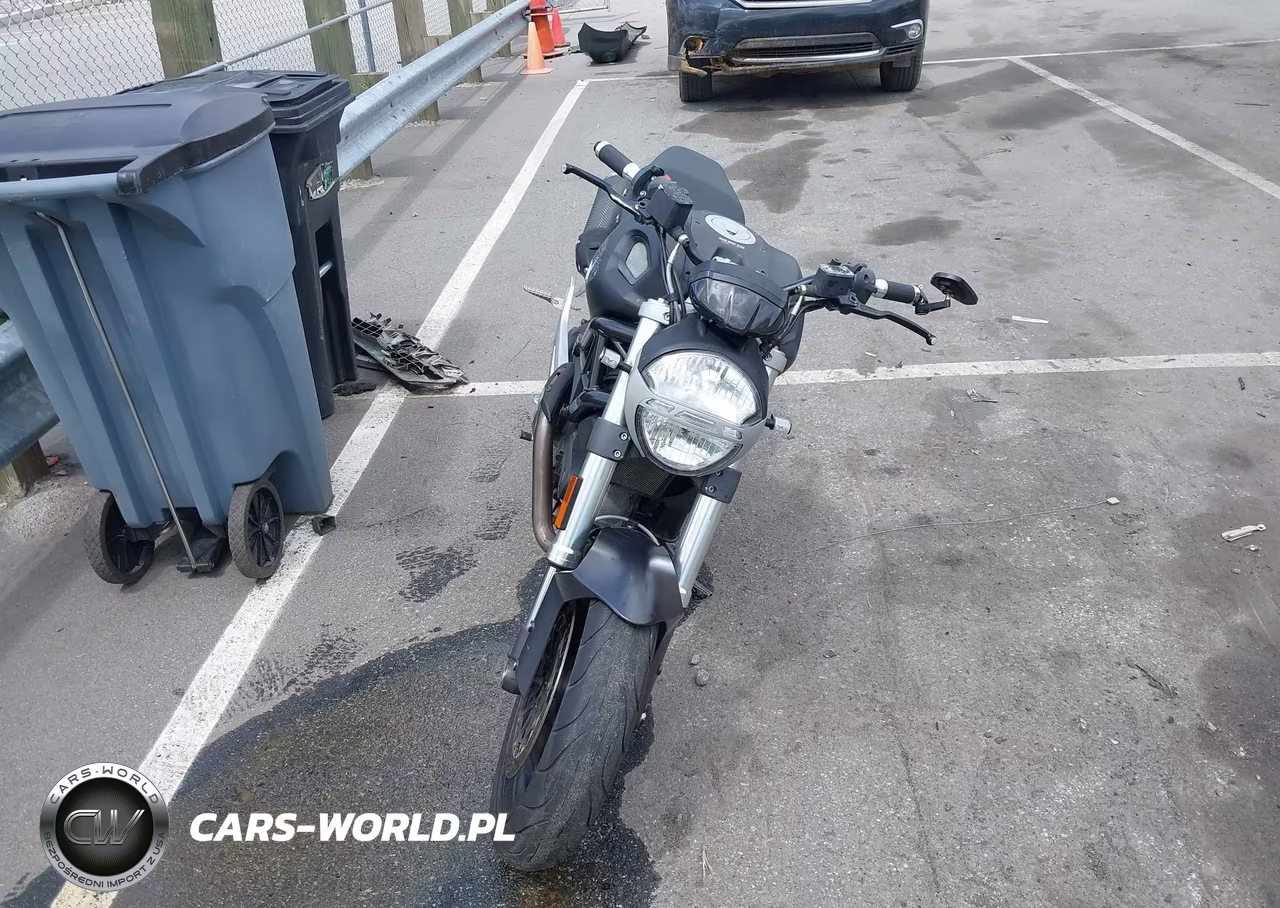 2009 Ducati Monster 696 VIN:ZDM1RADN39B000909 - 5