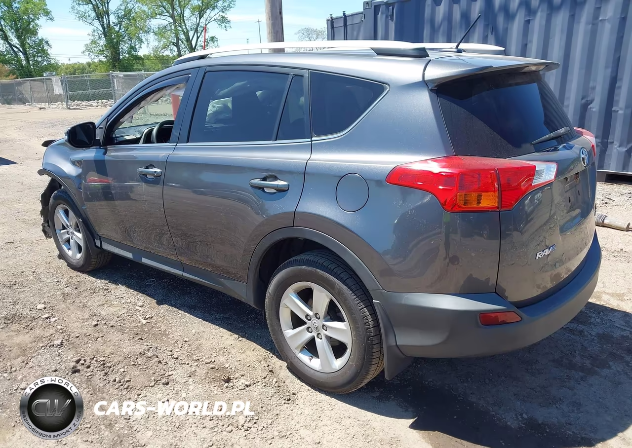 2014 Toyota Rav4 Xle VIN:2T3RFREV2EW169910 - 3