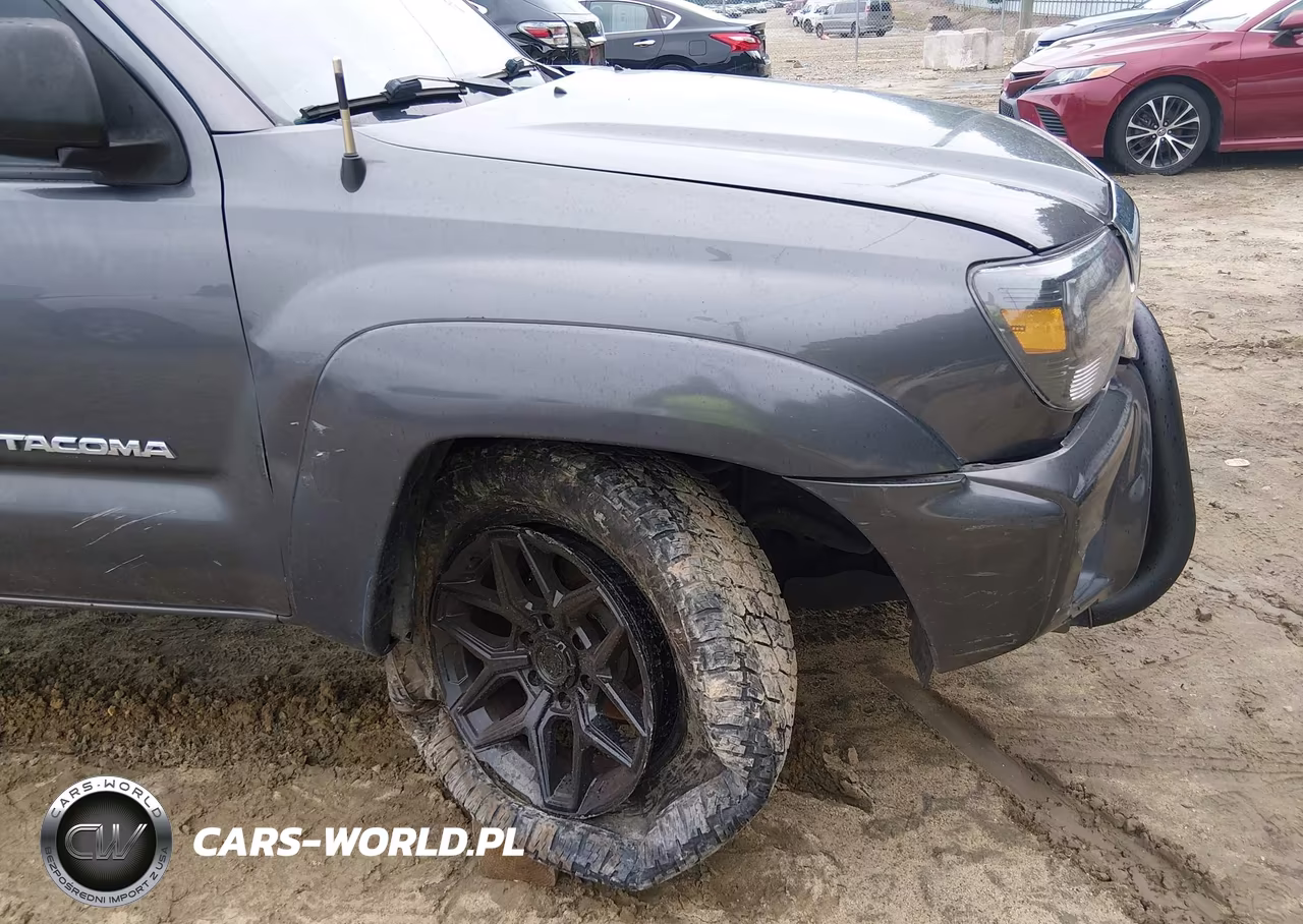 2013 Toyota Tacoma Prerunner V6 VIN:5TFTU4GNXDX045194 - 18