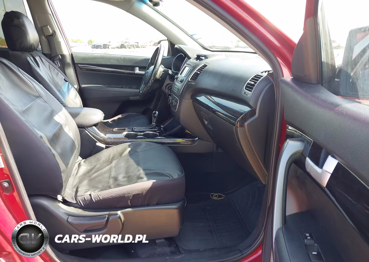 2015 Kia Sorento Lx VIN:5XYKT4A62FG579554 - 5