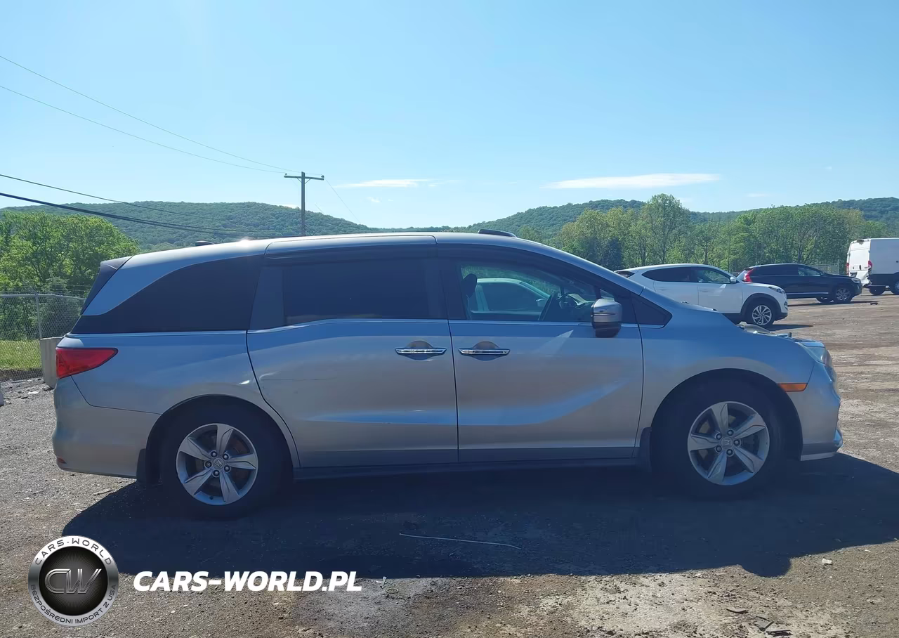 2018 Honda Odyssey Ex-L VIN:5FNRL6H76JB005743 - 13