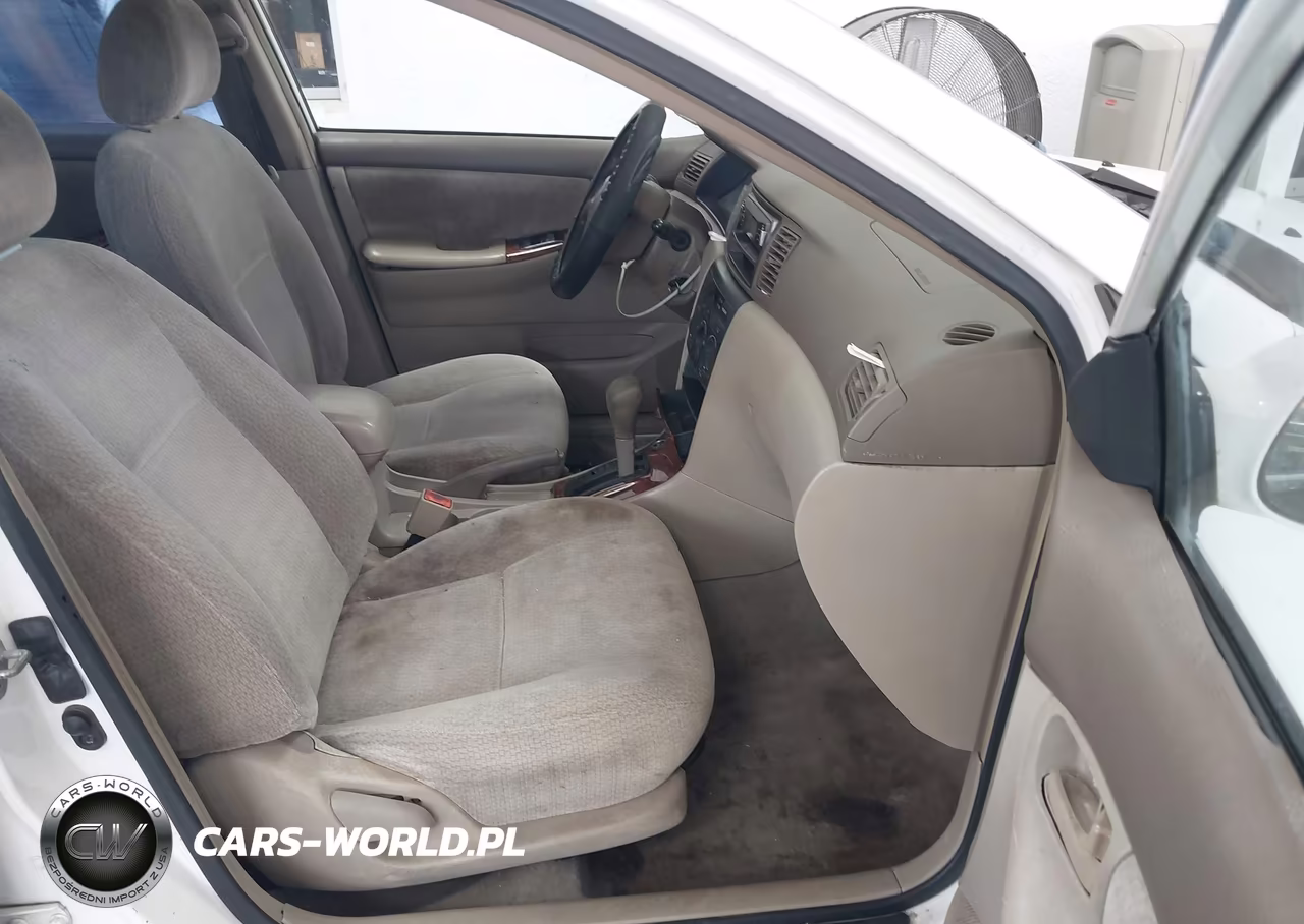 2003 Toyota Corolla Le VIN:1NXBR32E33Z113085 - 5