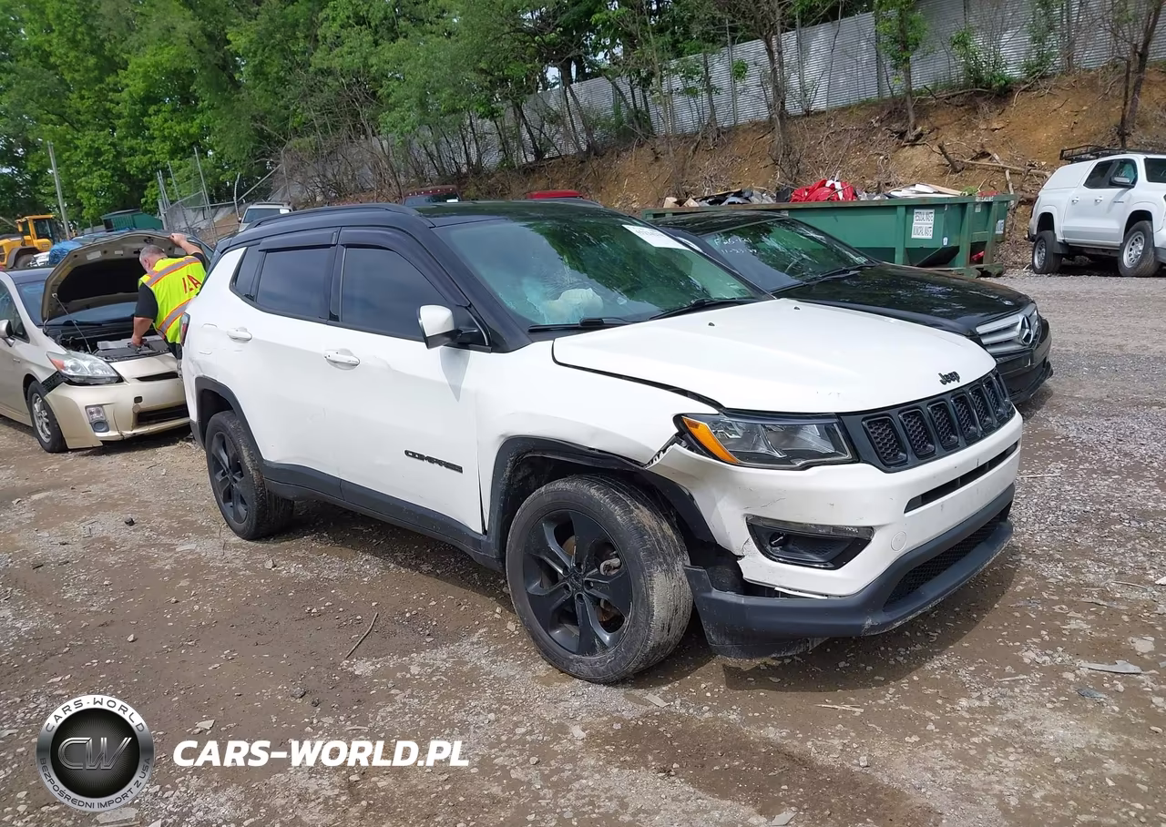 2018 Jeep Compass Altitude 4X4 – zdjęcie 1 z 16