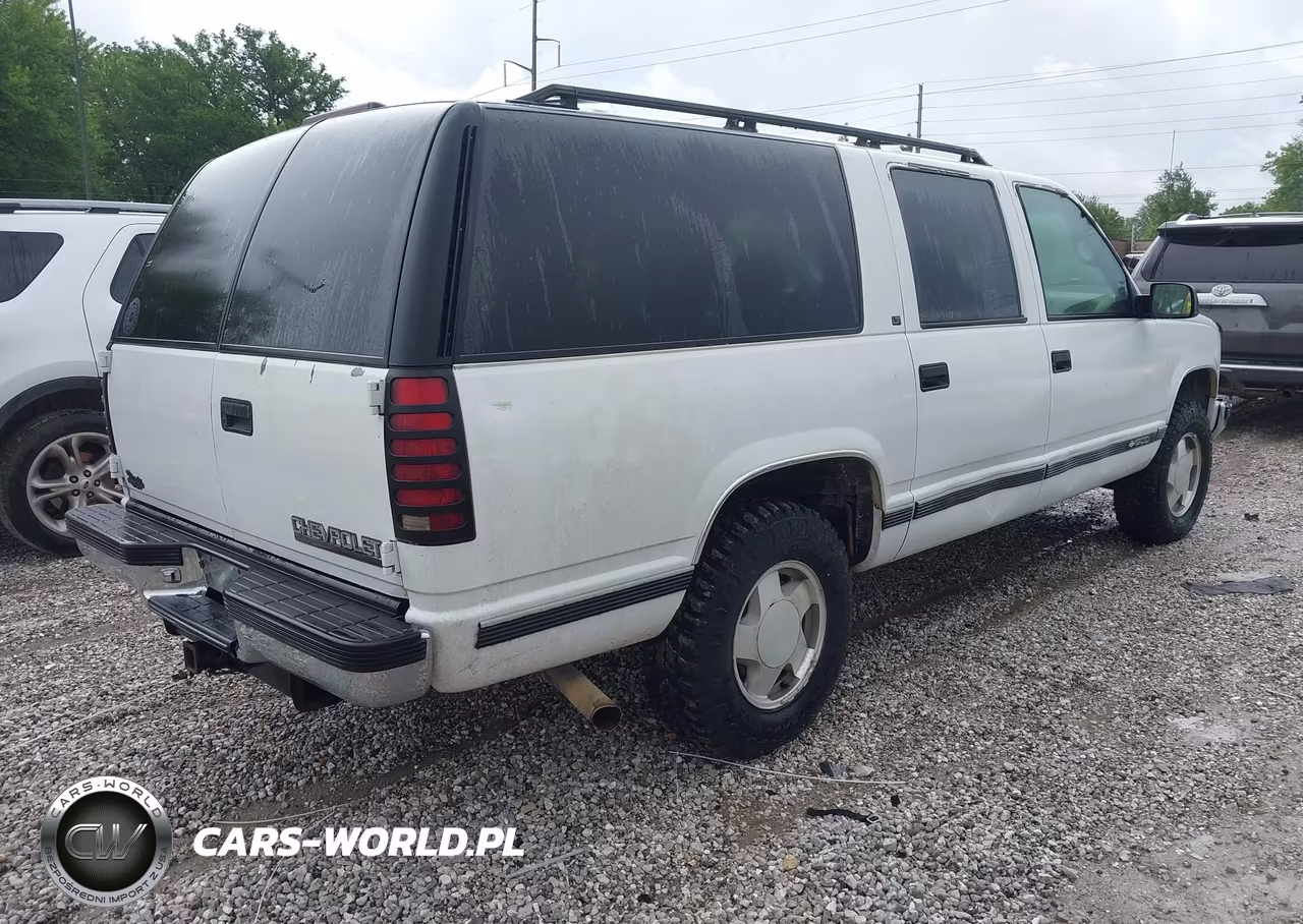 1996 Chevrolet Suburban K1500 VIN:3GNFK16R8TG127182 - 4