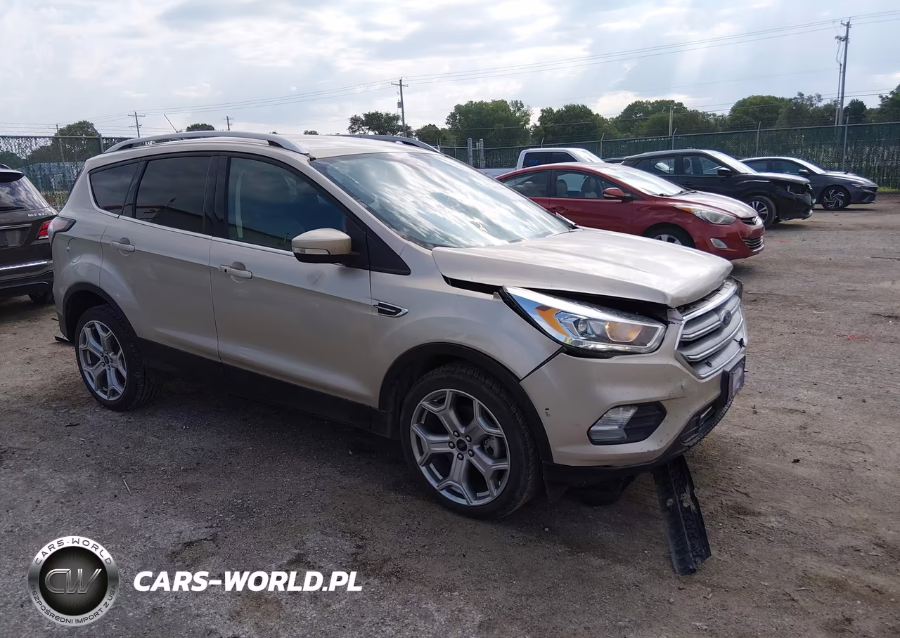 2017 Ford Escape Titanium – zdjęcie 1 z 16