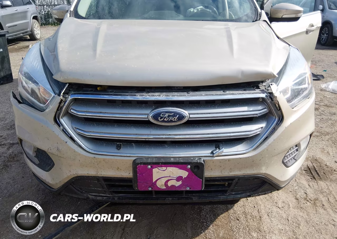 2017 Ford Escape Titanium VIN:1FMCU9J95HUA04063 - 6