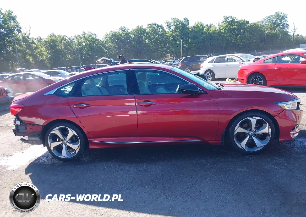 2018 Honda Accord Touring VIN:1HGCV1F90JA071965 - 14