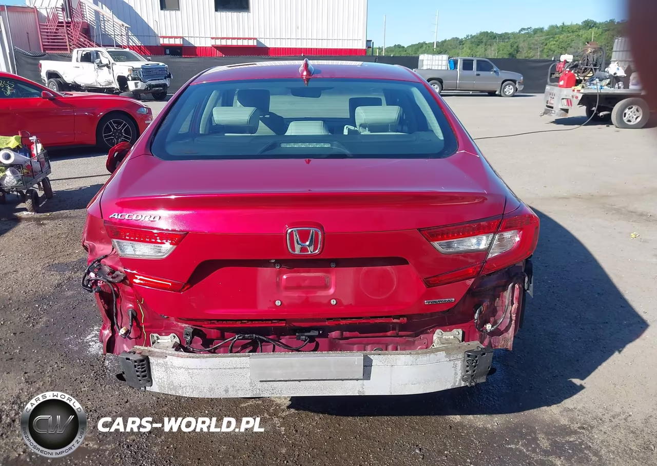 2018 Honda Accord Touring VIN:1HGCV1F90JA071965 - 17